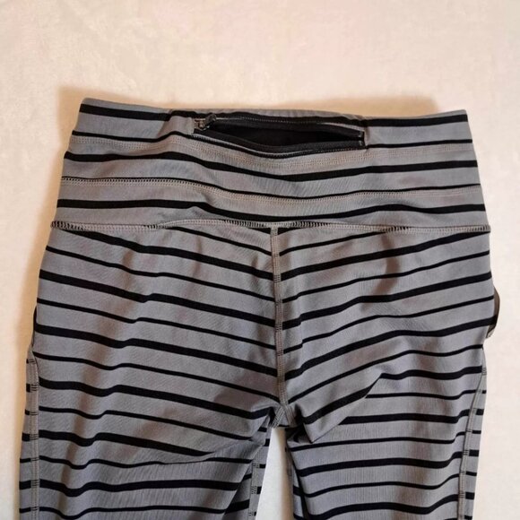 Athleta Running Leggings Black Gray Striped‎ XS Womens Workout Yoga - Picture 4 of 12